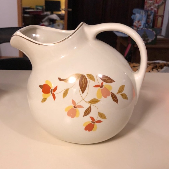 hall's superior quality kitchenware